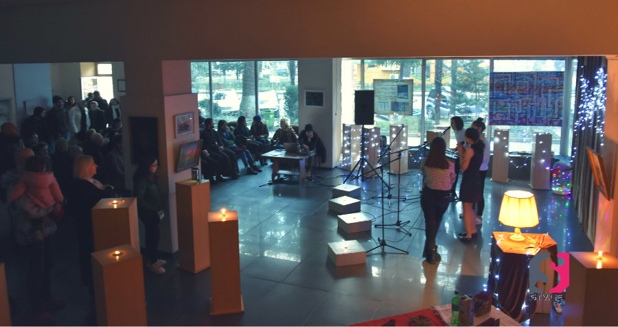 ზუგდიდის არტ-გალერეაში საშობაო, მუსიკალური საღამო გაიმართა