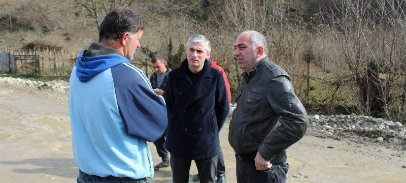 სოფელ საჩინოში სასმელი წყლის მაგისტრალებისა და ქსელების რეაბილიტაცის სამუშაოები მიმდინარეობს