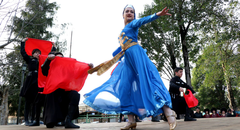 ,,დედა, ქალი, გაზაფხული…” – გალა-კონცერტი სენაკში