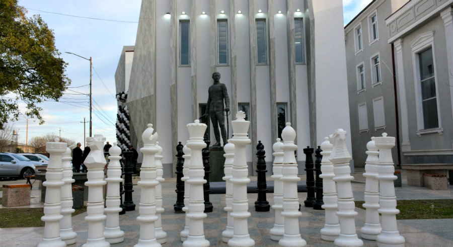 ზუგდიდში განახლებული ჭადრაკის სასახლე საზეიმოდ გაიხსნა