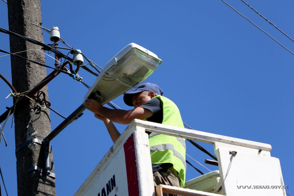 სენაკში, გარე განათების ქსელის მოწყობის სამუშაოები გრძელდება