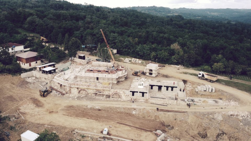 ძველ ხიბულაში „ქართუს“ დაფინანსებით ეკლესია შენდება