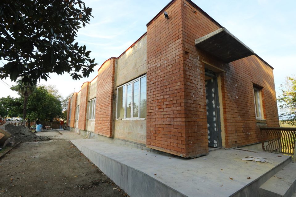 სოფელ ნარაზენში ამბულატორიის სარეაბილიტაციო სამუშაოები სრულდება