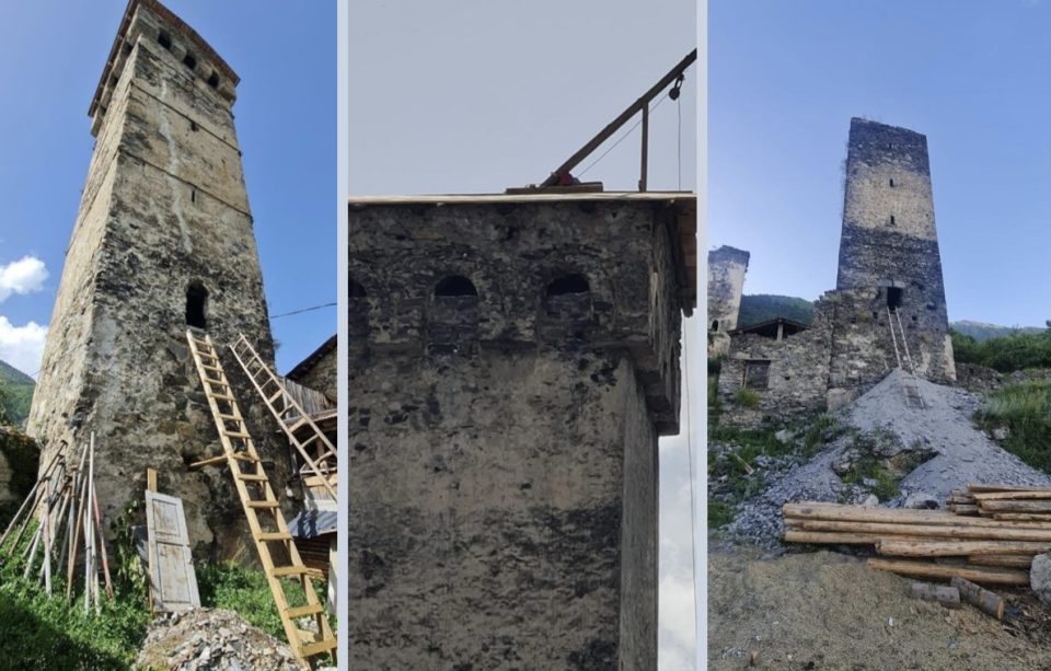 მესტიის მუნიხიპალიტეტში კოშკების გადახურვა მიმდინარეობს