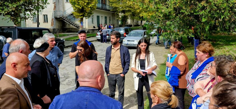 ილია ინჯიამ წალენჯიხაში შეხვედრები გამართა