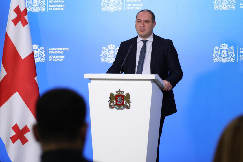 გივი მიქანაძე: სახელმწიფო უნივერსიტეტების რექტორთა 99%-მა დააფიქსირა თავისი პოზიცია, რომ უმაღლესი განათლების აღნიშნული რეფორმა არის მნიშვნელოვანი, საჭირო და მისი განხორციელება აუცილებელია